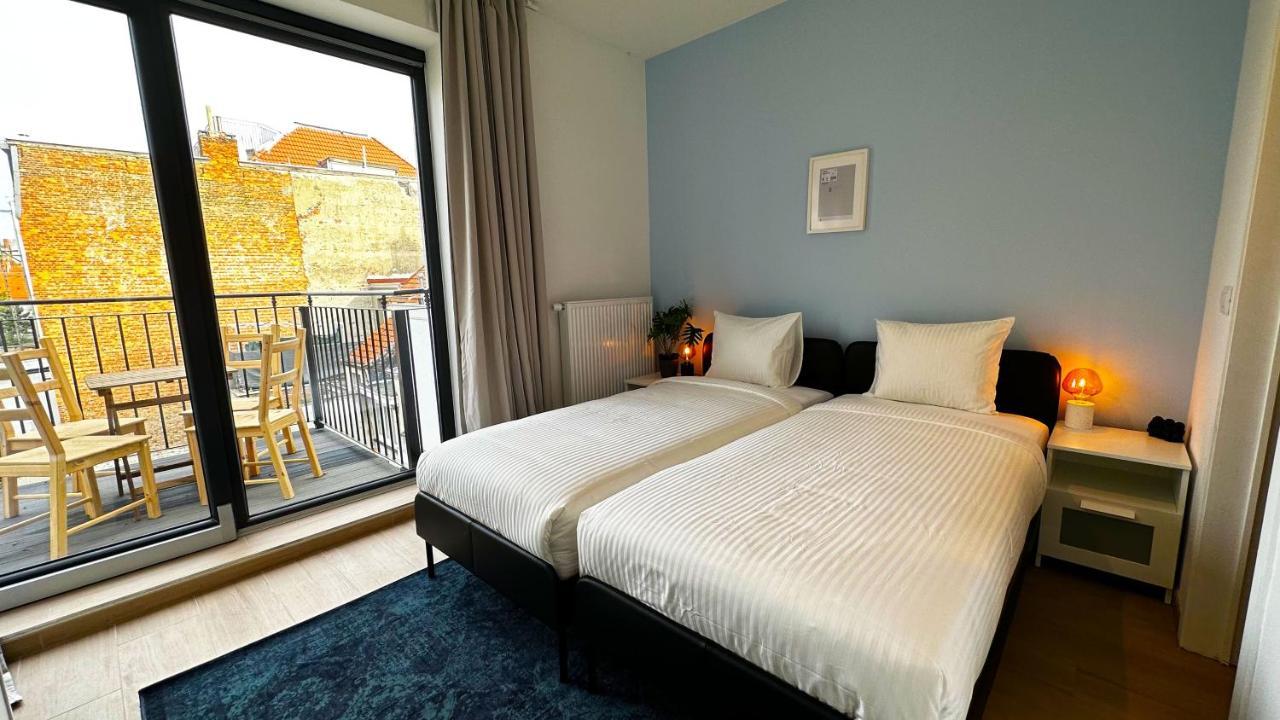 Oneluxstay Near Fashion District Антверпен Экстерьер фото