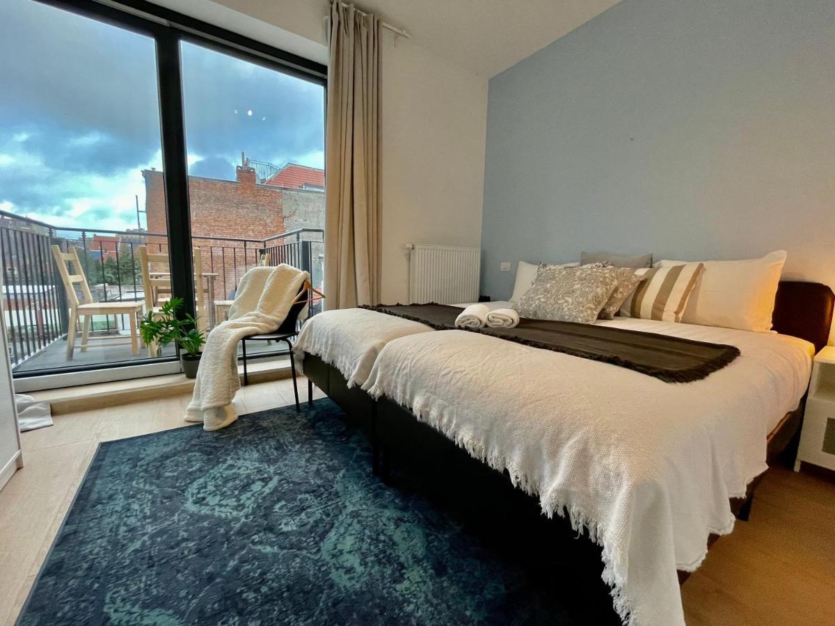 Oneluxstay Near Fashion District Антверпен Экстерьер фото
